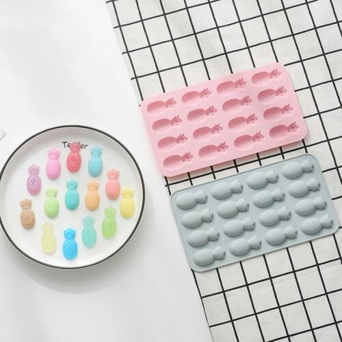 16 holes pineapple Designs Silicone Cake Mold DIY Fondant Cake Decorating Tools Cookies Soap Chocolate Mold Ice Cube Tray