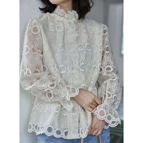 Vintage Court Lace Shirts 2021 New Autumn Womens Embroidery Flare Long Sleeve Temperament Bottoming Tops