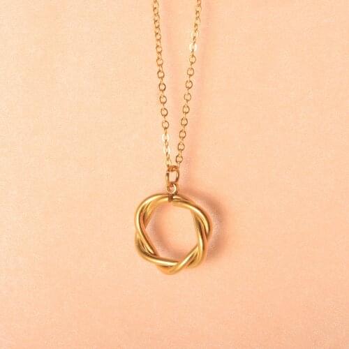 ZMFashion Fashion Woven Cross Round Pendant Necklace Womens Mens Charm Stainless Steel Romantic Couple Jewelry Wholesale 2021