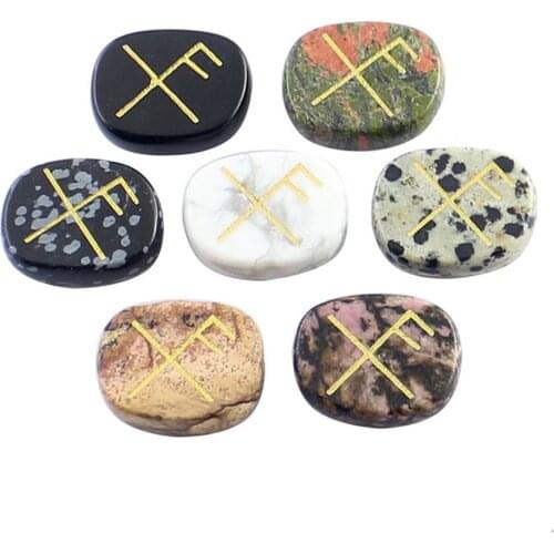 20x25mm Natural Stone Powder Crystal Oval Piece Ornaments Viking Religion Gibo Auja lucky Charm Rune Ornament divination stone