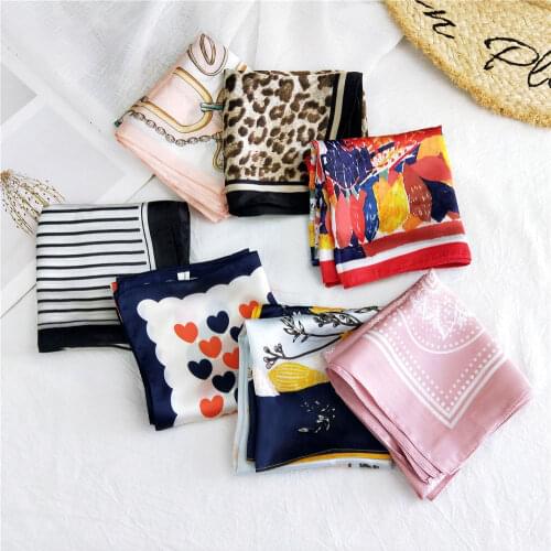 53*53cm Hair Scarf For Women Cute Headband Handkerchief Fashion Print Bandana Head Scarfs Female Square Neck Scarves For Ladies