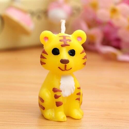 "12 Zodiacal Animals Shape Candle Cute Cartoon Birthday Candle Unique Smokeless Candle Handmade Model Number Material Feature"