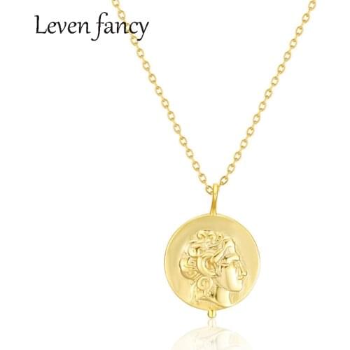 925 Sterling Silver Coin Medallion Necklace 18k Gold Goddess Worship Celebrity Medal Chic Ancient Character Carving Necklace