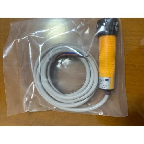 E18-D50NK Photoelectric switch diffuse reflection NPN three-wire normally open infrared barrier sensor