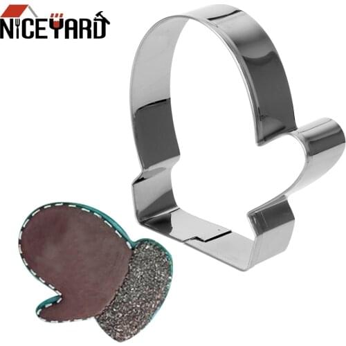 Glove DIY Gingerbread Cookie Cutter Cake Decorating Tool Xmas Christams Biscuit Mold Cookie Tools Bakeware Kitchen Tools
