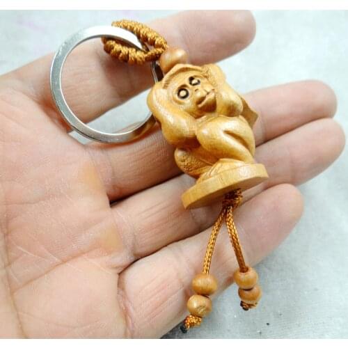 Mahogany Three-dimensional Engraving Keychain Lifelike monkey Keyring gift for friends women men jewelry car keychain 2pcs