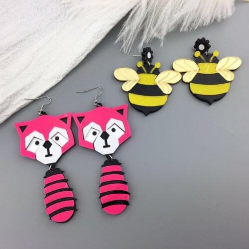 Fashion Big Bee Acrylic Drop Earrings For Women Girls Exaggerated Animals Long Dangle Earrings Punk Hip Hop Charm Jewelry Gifts