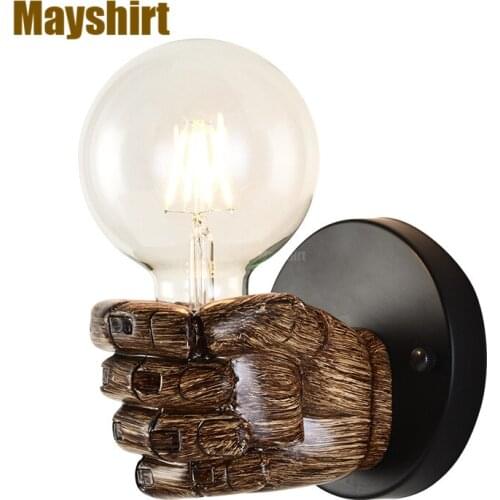 Vintage Resin Fist Wall Lamp Bedroom Bedside Wall Lights for Home Industrial Decor Left Right Hand Wall Sconce Bar Cafe Lighting