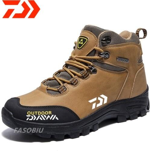 Daiwa Men Outdoor Sport Fishing Shoes Anti-skid Mountain Climbing Boots Breathable Waterproof Anti-wear Hiking Fishing Shoes