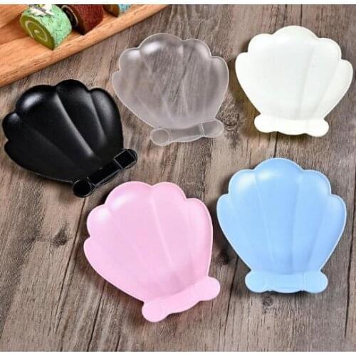 Shell Shaped Disposable Plastic Tableware Dinnerware Wholesale Snack Fruit Dessert Dishes Cake Plate for Party