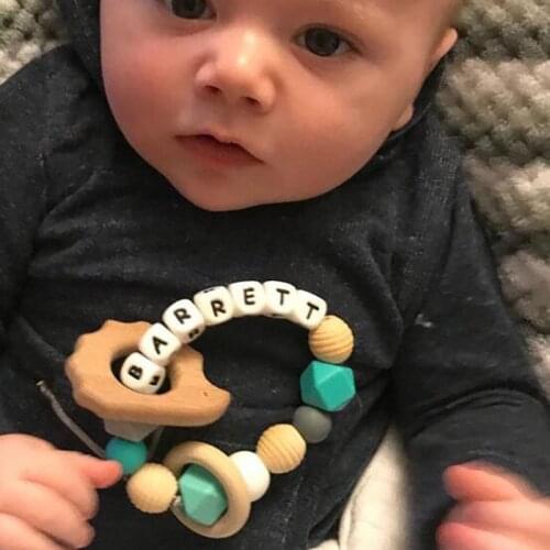 Customized Baby Name Teether Bracelet Ring Cute Beech Wooden Pendant Baby Boy Girl Teething Rattle Shower Gift