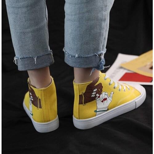 Women Sneakers Breathable Vulcanized Shoes Women High Top Fashion Graffiti Casual Shoes Lace Up Canvas Shoes W31-30