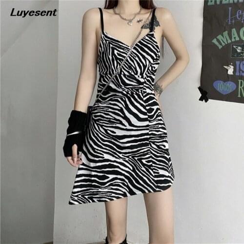 Harajuku Lady Sexy Sleeveless Mini Dress Deep V Neck Summer Women Zebra Print Irregular Backless Dresses Korean Fashion Cloth