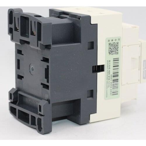 Contactor Intermediate Relay Control Relay CAD32M7C 3NO + 2NC 220VAC 50 / 60Hz 180 Times/Minutes