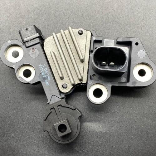 For Land Rover evoque Land Rover Freelander 2 Volvo S60 V70 XC80 car generator regulator