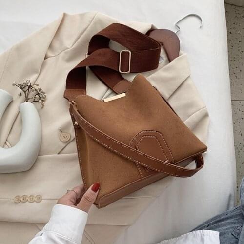 Women Handbags Fashion Shoulder Crossbody Bag for Women Vintage Scrub Leather Bucket Bags For Women Female Messenger Belt Bags