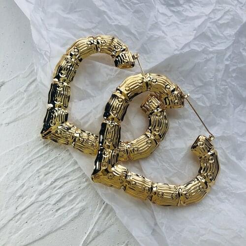 AMORCOME Punk Style Big Bamboo Heart Shape Hoop Earrings For Women Hip Hop Large Bamboo Joint Peach Heart Earrings Jewelry Gift