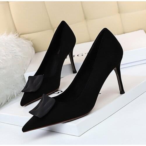 Chuqing Suede Pumps