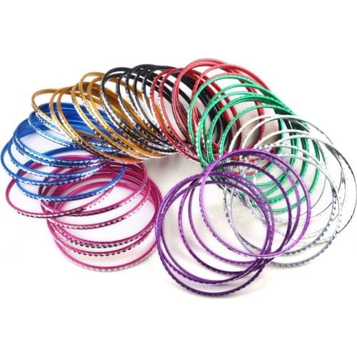 PINKSEE 50pcs/lot Wholesale Loom Charm Bangle Indian Dance Thin Cuff Bangle Chromatic Aluminum Caved Women Jewelry