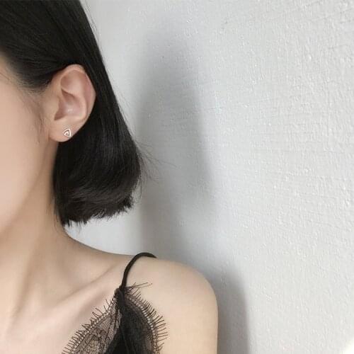 Triangle Stud Earrings For Women Rotating Geometric Vortex Mini Sweet Fashion Korean Wedding Engagement Jewelry Birthday Gifts