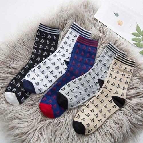 Free Shipping High Quality Cotton Fashion Female Schoolgirl Student Cute Socks Harajuku Novel Couple Socks Funny Mens Socks
