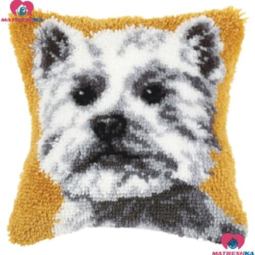 DIY Handmade Pillowcase Set Latch Hook Kits dog Embroidery 3d Printed Pillowcase Crochet Hook kits Unfinished Kits Home decor