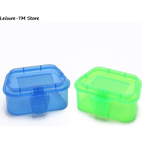 Hot Sale Plastic Fishing Bait Storage Box Live Worms Earthworm Lures Container