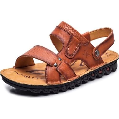 Men Breathable Outdoor Beach Sandals Classic Open Toe Summer Men Gladiator Shoes Lightweight Flat Roman Shoes AA60077