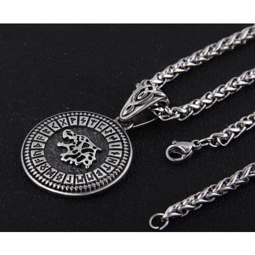 Dropshipping stainless steel viking Norse Rune Round pendant necklace Viking Wolf necklace Men gift