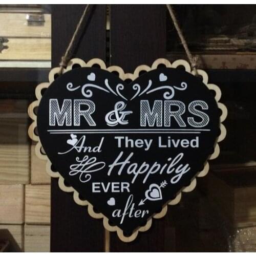 1pcs Wooden Wedding Signs Sweet Heart Shape Blackboard Wedding Signs Photo Props Hanging rustic wedding decor