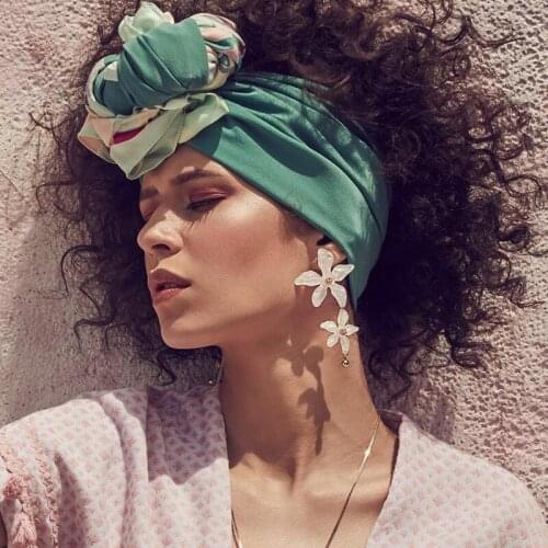 White Double Earrings For Women Accessories Jewelry Gift Korea Shell Long Dangling Earring Charm Pendant Fashion Costume Jewelry