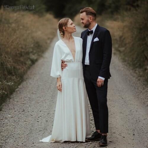 Deep V-Neck Wedding Dresses Flare Sleeve Mermaid Bridal Gowns Elegant Vestido De Noivas Boho Gelinlik DW426