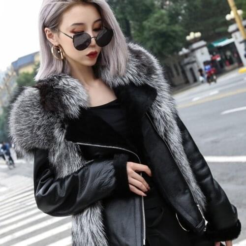 2020 Winter Female Fashion Style One piece of Sheep Fur Jacket with Genuine Raccoon Silver Fox Fur Collar Womens Coat