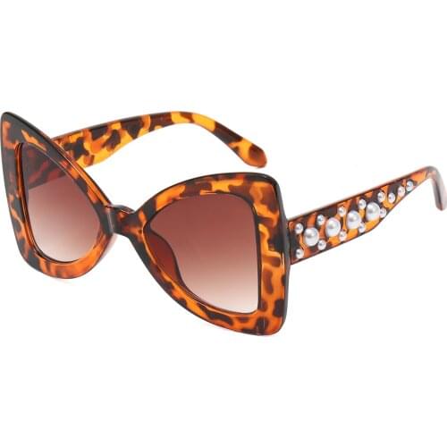 Kids Triangle Sunglasses UV400 Protection Retro Tinted Sunglasses With Pearls For Boys Girls 3-8Years