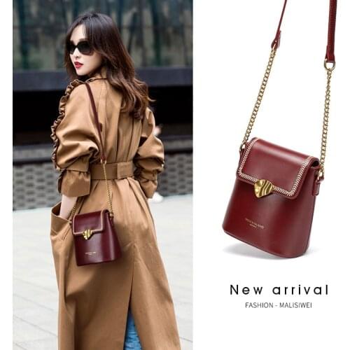 2020 fashion single shoulder bucket bag mini bag women 2019 new Korean version 100 lap ins oblique satchel women bag tide