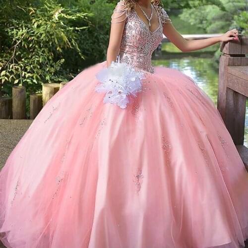 New Stunning Puffy Ball Gown Quinceanera Dresses Crystals For 15 Years Sweet 16 Plus Size Pageant Prom Party Gown