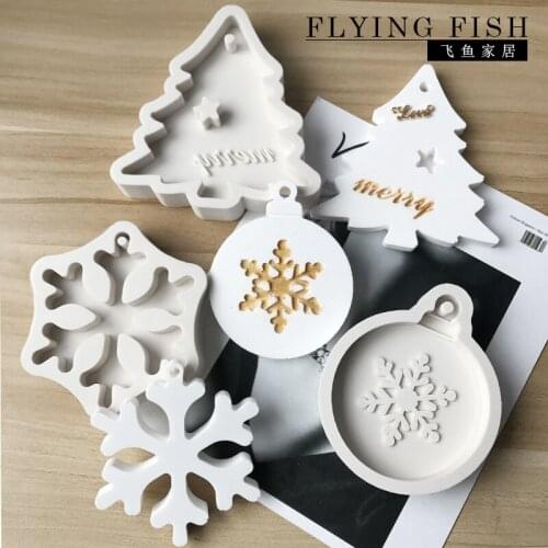 Silicone Mold 1pcs Christmas Series Cake Mould Snowman Santa Handmade Soap Molds Elk Snowman Santa Claus Bells Aroma Wax Mould