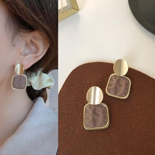 Classic Geometrical Square Metal Pendant Earrings 2021 Trend New Arrival Simple Round Alloy Sheet Drop Earrings for Women Girls