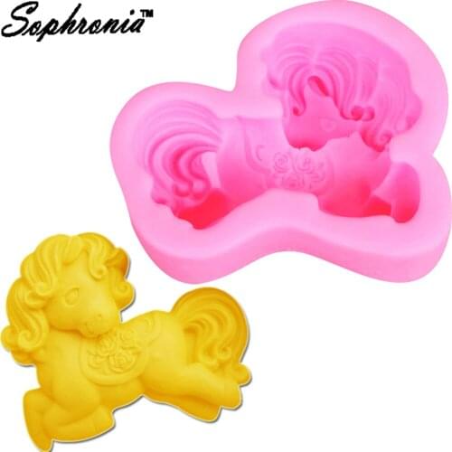 Sophronia S027 Zodiac Horses Silicone Soap Molds 3D Craft Candle Mold Fondant Cake Decorating Tools Chocolate Cake Baking Moulds