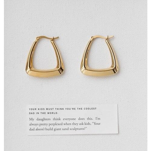 2021 New European Retro Fashion Geometric Earrings Unique Design Sense High-end French Temperament Stainless Steel Earrings