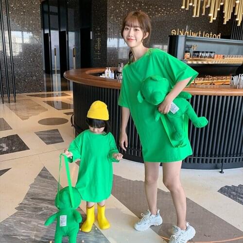 2021 Summer Mother And Daughter Parent Child Short Sleeved Round Neck Solid Color Long T-Shirt