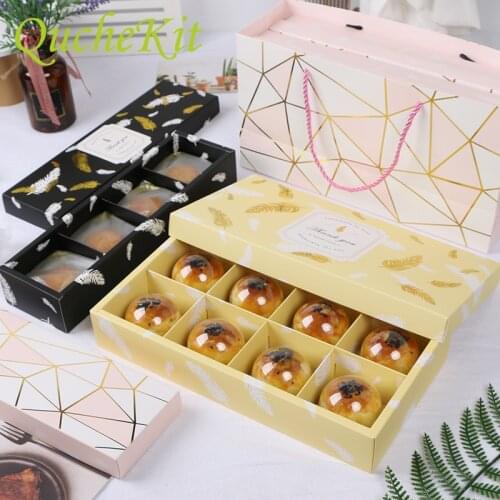 4/8 Grids Candy Cookie Dessert Packaging Boxes Kraft Paper Cookie Macaron Biscuit Packaging Box Favors and Gifts Packaging Boxes