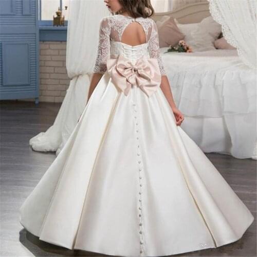 Flower Girls Dress With Bow Elegant First Holy Communion Gowns Jewel Neck Lace Open Back Satin Pageant Dress for Girls