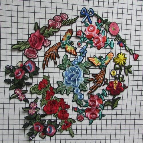 1PCs Mixed flower Patches For Clothing Iron On Embroidered Appliques DIY Apparel Accessories Patches For Clothing Fabric Badges