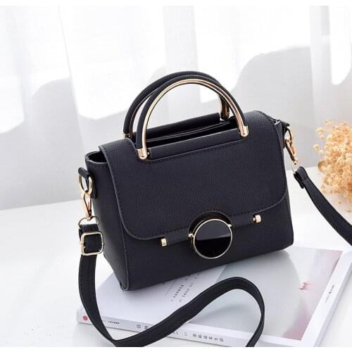 Womens Bags 2019 New Fashion Trend Wild Shoulder Messenger Bag Simple Atmospheric Handbag Luxury Handbags Women Bags Designer