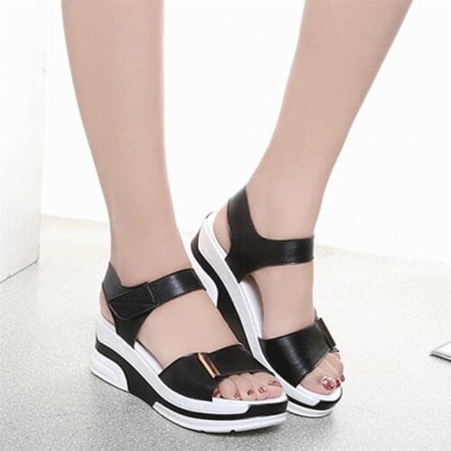 New Summer Sandals Waterproof Joker Students Shoes Woman Wedges With Thick Bottom Female Sandals Flat Sandals Zapatos Mujer