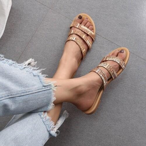Summer new sequined slippers simple women sandals golden wild sandals fashion casual wear comfortable womens sandals