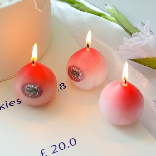 Creative DIY Aromatherapy Cute Peach Candle Handmade Wedding Party Gifts Scented Candle Home Decoration Photo Prop