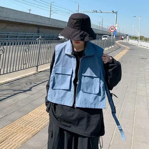 Spring Shorts Vest Mens Fashion Retro Casual Pocket Vest Coat Men Streetwear Korean Loose Hip-hop Vest Jacket Mens M-2XL