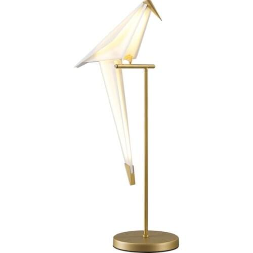 Modern and simple paper crane Hong Kong-style designer creative personality study bedside bedroom table lamp